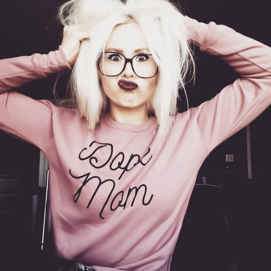 dope mom mauve sweatshirt, funny and cool mom shirt, mom with blonde hair and red lipstick wearing pullover dope mom shirt
