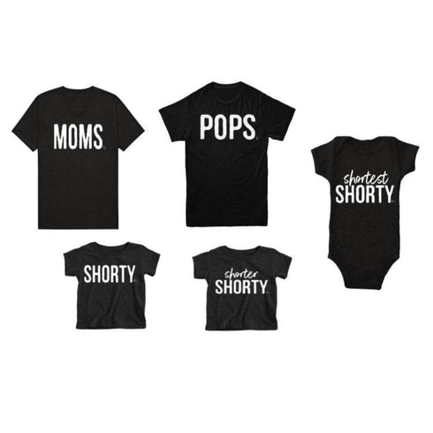 mock up photo of shirts for family of 5 for pregnancy announcements matching family photos